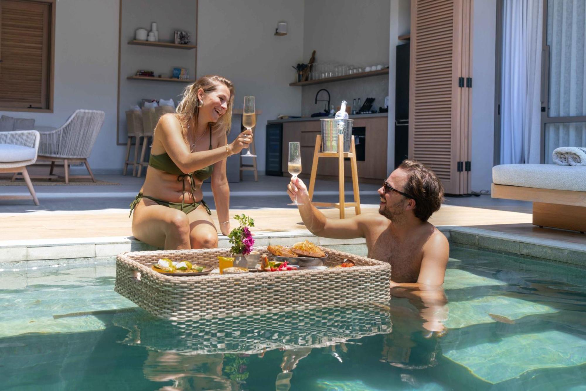 Sin Nombre Bali - Sauna, Ice Bath & Roof Terrace Чангу Экстерьер фото